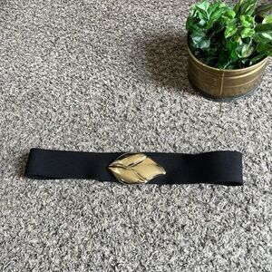 Vtg Gold Leaf Metal Buckle Stretch Waist Belt Black Motion East OS